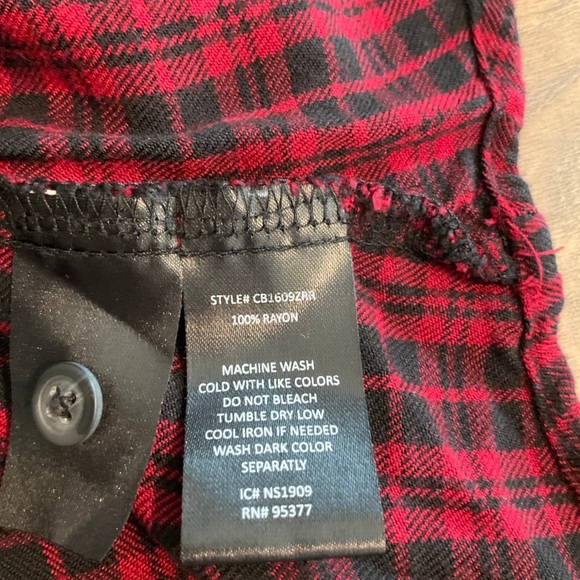 Sanctuary red black plaid button down rayon Shirt, L - Picture 6 of 6